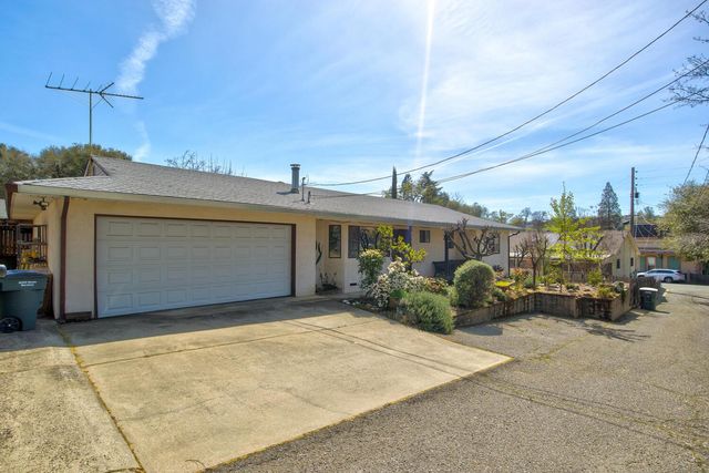 Bright Avenue, Jackson, CA 95642