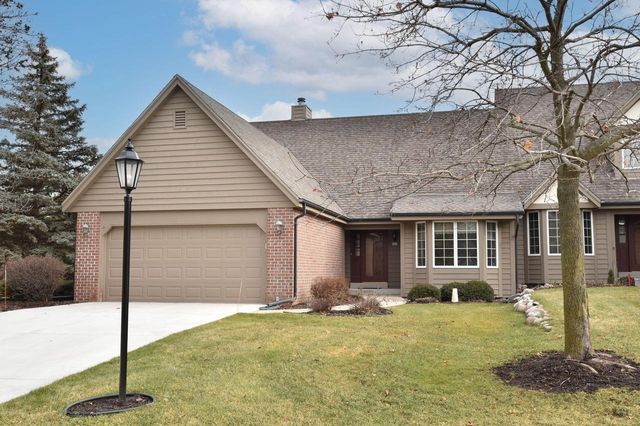 620 Willowick COURT UNIT A, Brookfield, WI 53045
