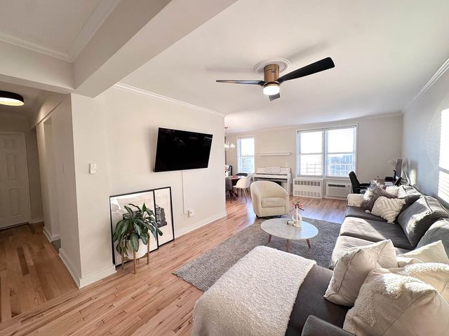 83-36 Beverly Rd #6H, Queens, NY 11415
