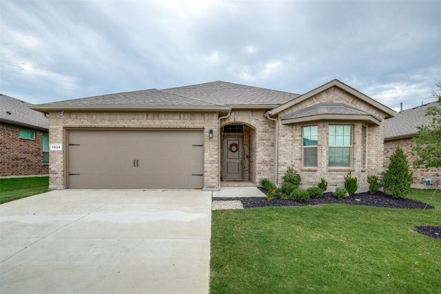 1904 Gill Star Dr, Haslet, TX 76052
