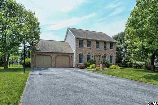 200 Chestnut Dr, Shippensburg, PA 17257