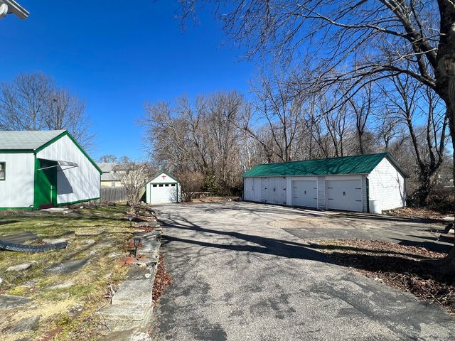 27-29 Palmer Ave, Griswold, CT 06351