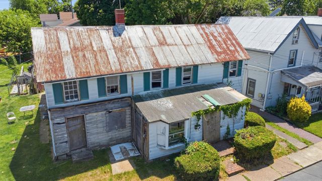 20 W  Lockwood St, Middletown, DE 19709