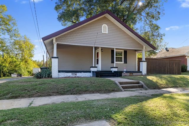 515 W  Pine St, Durant, OK 74701