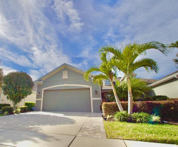 2126 Parrot Fish Dr, Holiday, FL 34691