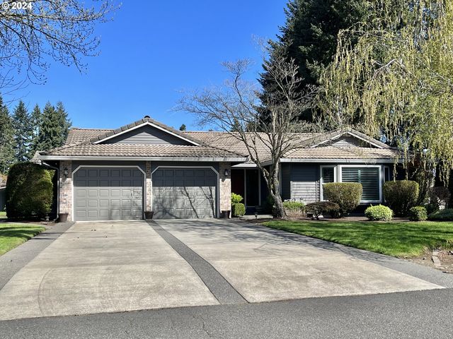 1712 NW 114th St, Vancouver, WA 98685