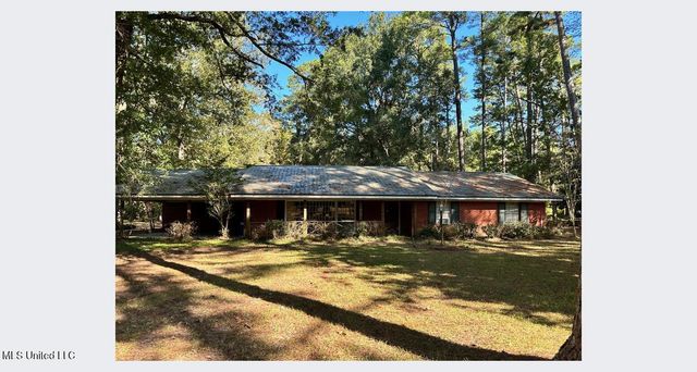 1578 Old Highway 80, Forest, MS 39074