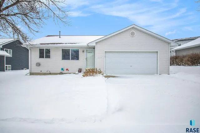 4209 N  Jans Dr, Sioux Falls, SD 57107