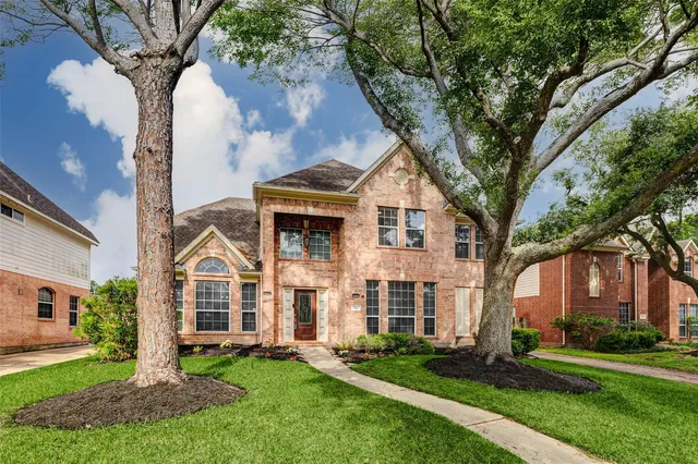 1606 Barrington Hills Ln, Katy, TX 77450
