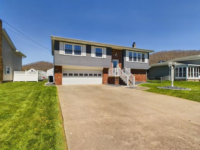 401 W. Brentwood Ave, Moundsville, WV 26041