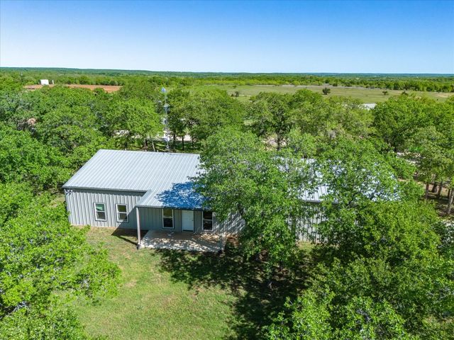 484 County Road 1886, Sunset, TX 76270