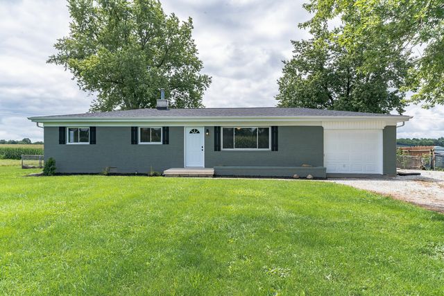 50 Westwood Rd, Fillmore, IN 46128