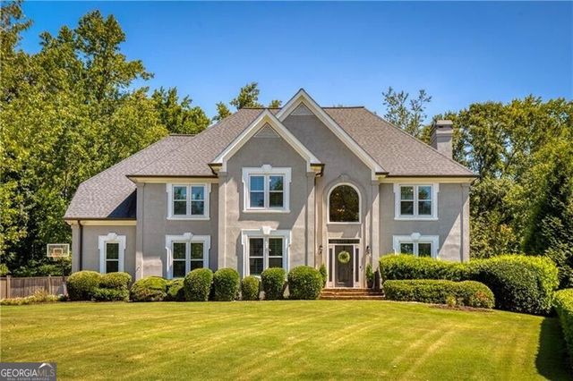 1175 Jennifer Oaks Dr, Alpharetta, GA 30004