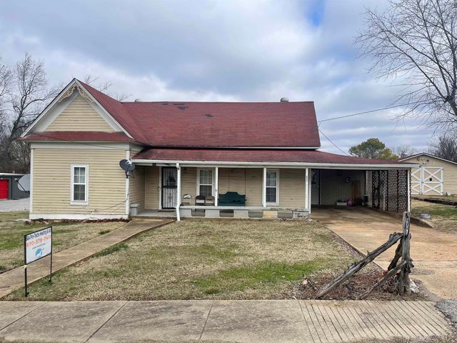 301 W  3rd St, Imboden, AR 72434