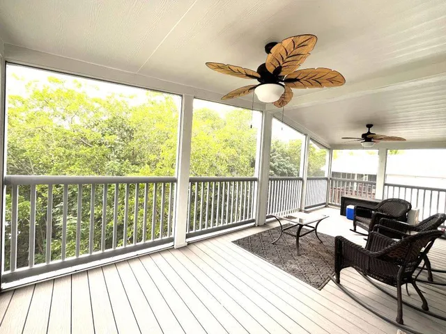 927 Panther Creek Ln, Everglades, FL 34139
