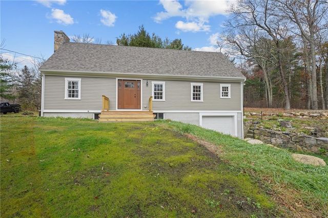 69A Central Pike, Foster, RI 02825