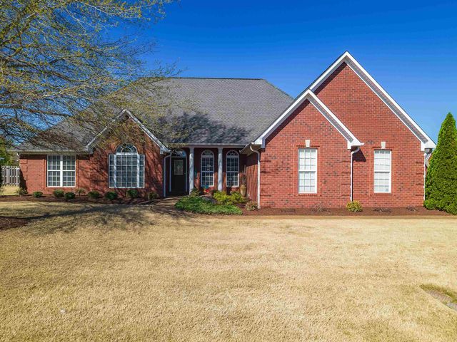 89 Abraham Dr, Jackson, TN 38305