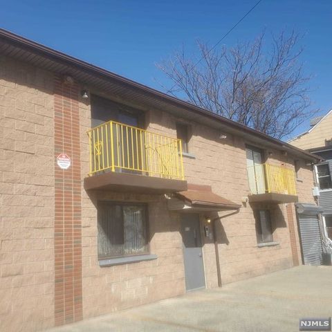 217 Park Ave #221, Paterson, NJ 07501