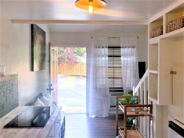 211 Ashe Ave Raleigh Nc 27605 Trulia