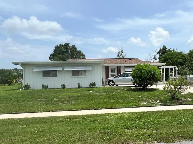 5702 Espanola Ave, North Port, FL 34287