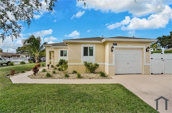 3021 NW 21st Ct, Fort Lauderdale, FL 33311
