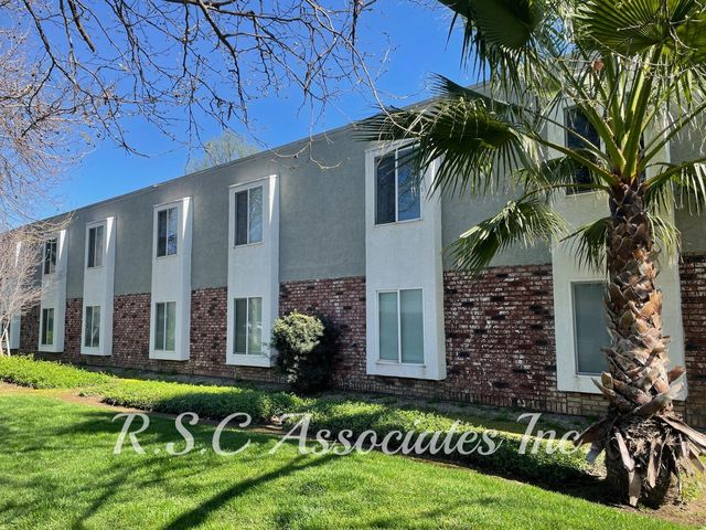 923 W  East Ave #8, Chico, CA 95926