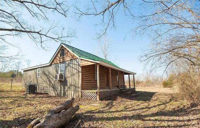 982 Wayne Ave #220B, Silva, MO 63964