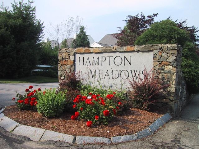 151 Hampton Meadows, Hampton, NH 03842