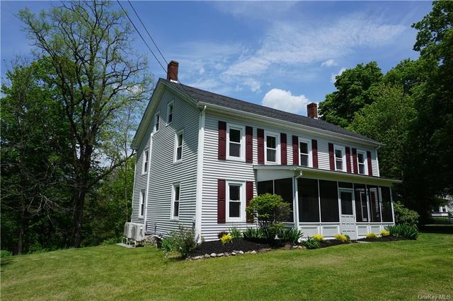 2768 State Route 207, Campbell Hall, NY 10916