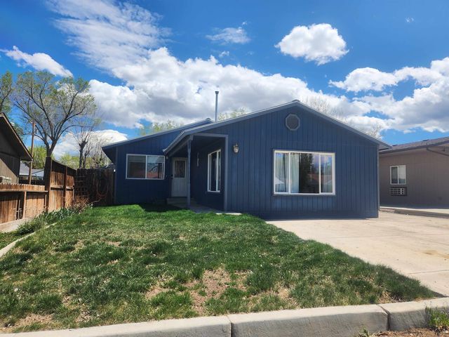 146 S  Sunset Ave, Rangely, CO 81648