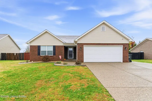 480 Bald Eagles Cir, Mount Washington, KY 40047