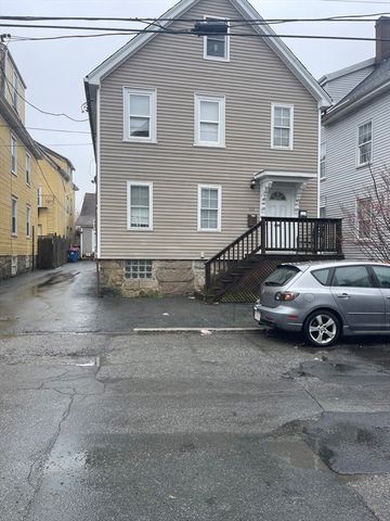 503 S  2nd St, New Bedford, MA 02744