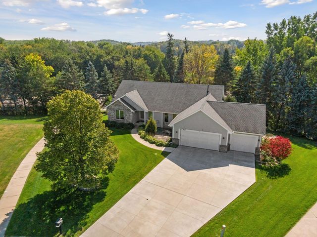 4130 Quinwood Ln N, Plymouth, MN 55442