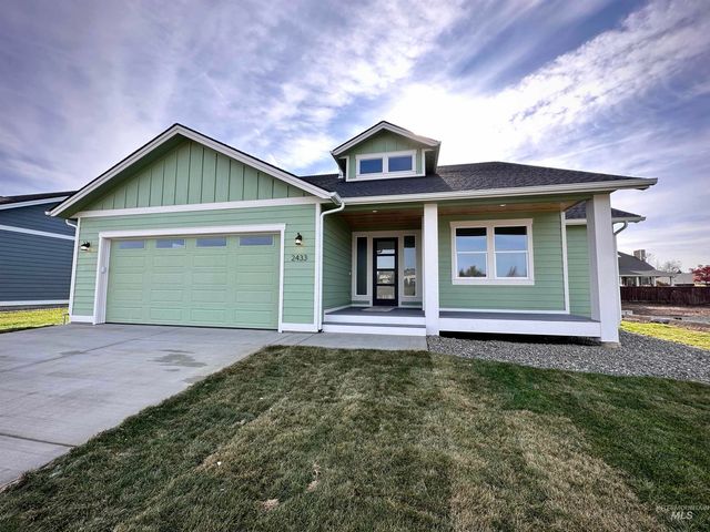 2433 E  3rd St, Moscow, ID 83843