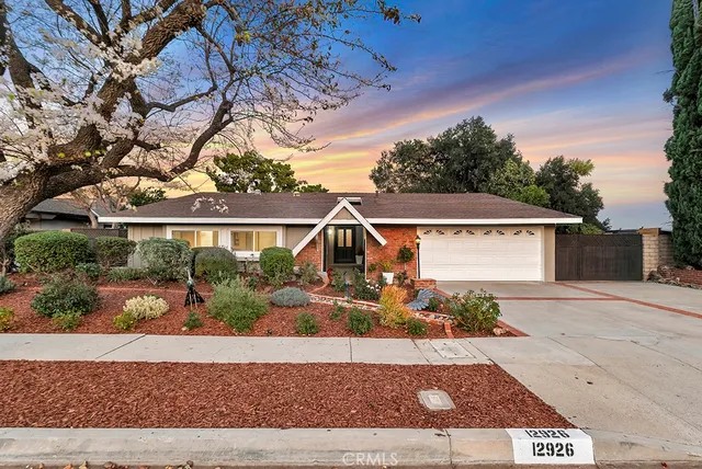 12926 Barto Dr, Granada Hills, CA 91344