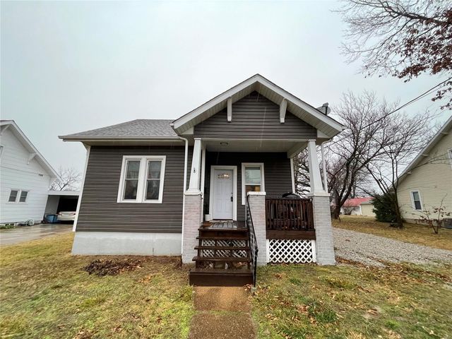 514 Grand Ave, Perryville, MO 63775