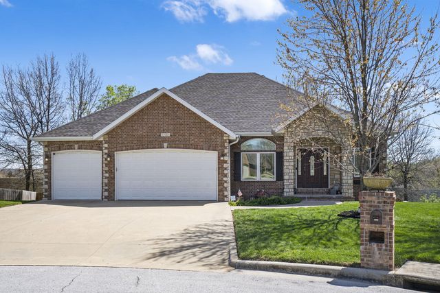 3326 South Juniper Avenue, Springfield, MO 65804