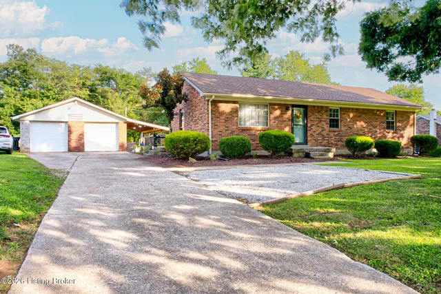 1329 Wales Run Rd, Mount Washington, KY 40047