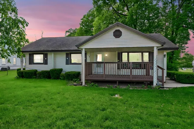 117 N  Hampton Rd, Donnelsville, OH 45319