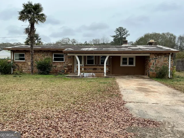 45 Dogwood St, Hartwell, GA 30643