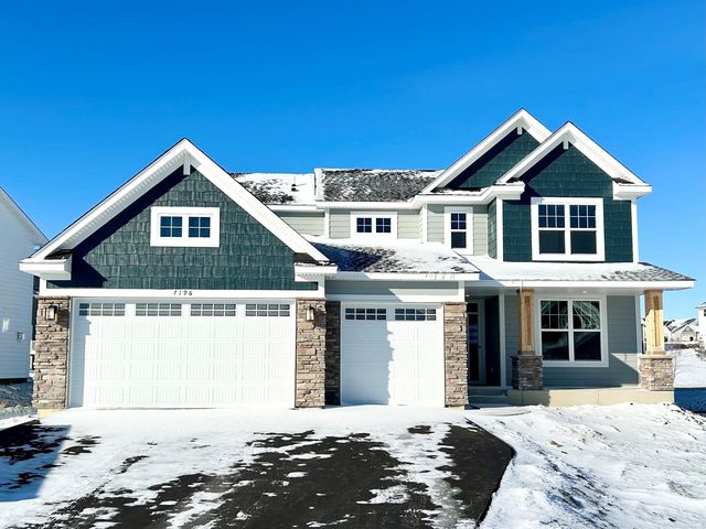 7196 Pearl Dr, Chanhassen, MN 55317