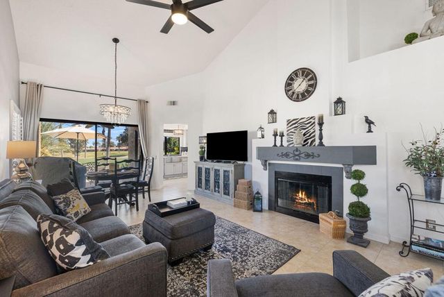 41700 Kansas St, Palm Desert, CA 92211