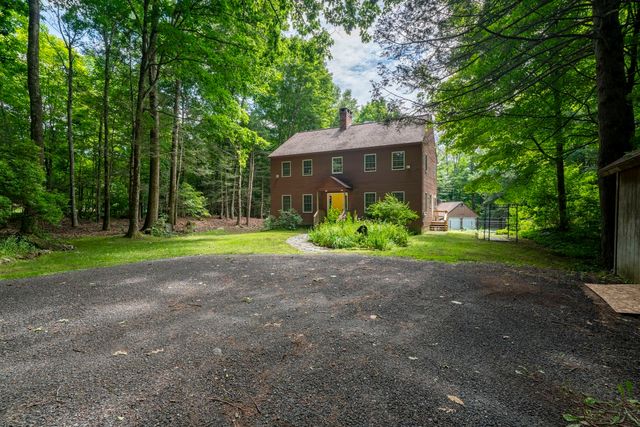 500 Graves Rd, Conway, MA 01341