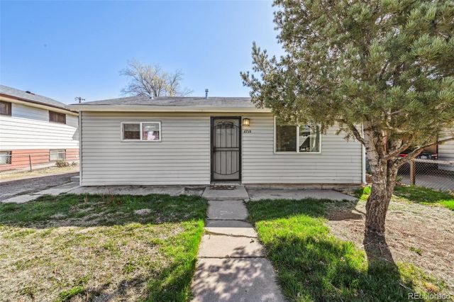 6710 Bellaire Street, Commerce City, CO 80022
