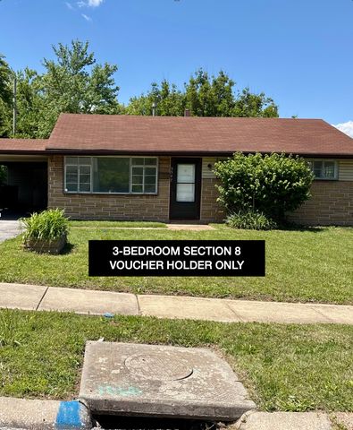 5547 Holborn Dr, Saint Louis, MO 63121