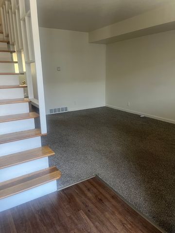 1030 Dayton St, Aurora, CO 80010