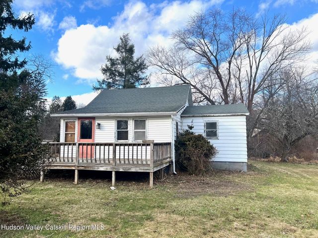 156 County Route 10, Germantown, NY 12526