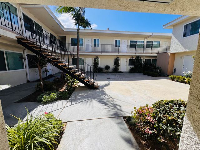 2210 Vanderbilt Ln #25, Redondo Beach, CA 90278