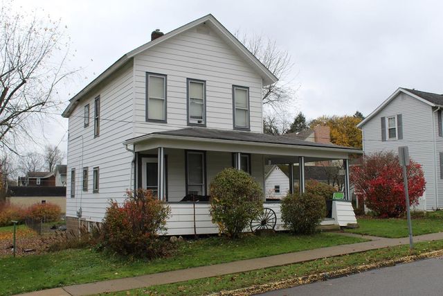 408 South St, Clarion, PA 16214