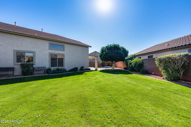 15427 W MESCAL Street, Surprise, AZ 85379